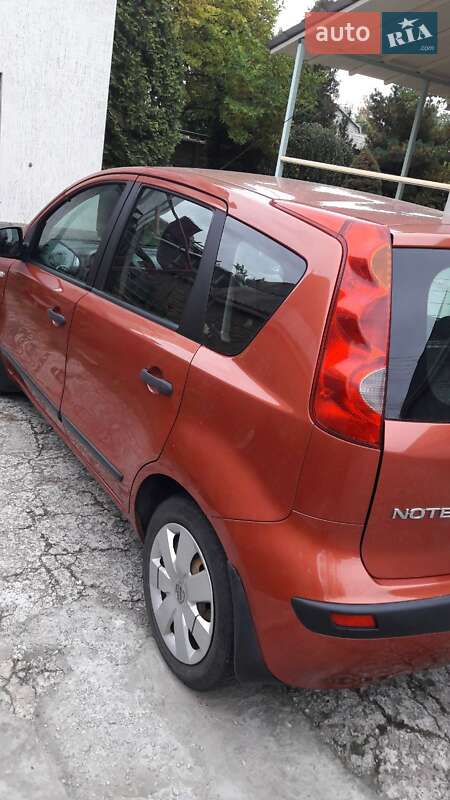 Хэтчбек Nissan Note 2006 в Запорожье фото 4 Хэтчбек Nissan Note 2006 в Запорожье