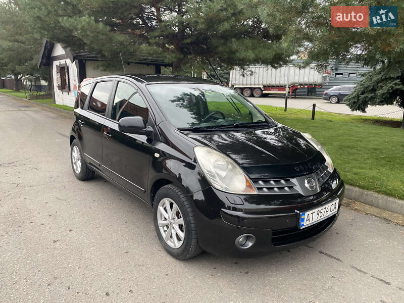 Хэтчбек Nissan Note 2007 в Ивано-Франковске фото 2 Хэтчбек Nissan Note 2007 в Ивано-Франковске