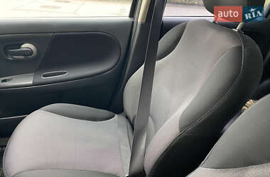 Хэтчбек Nissan Note 2007 в 