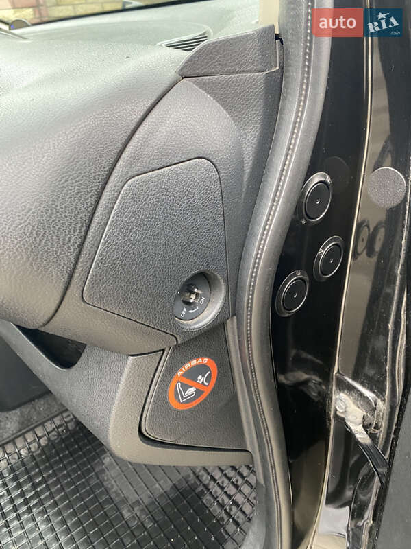Хэтчбек Nissan Note 2007 в Ивано-Франковске фото 43 Хэтчбек Nissan Note 2007 в Ивано-Франковске