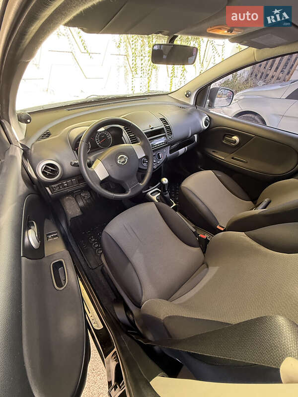 Хэтчбек Nissan Note 2013 в Днепре