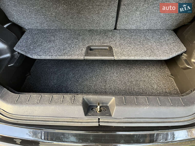 Хэтчбек Nissan Note 2006 в Луцке фото 16 Хэтчбек Nissan Note 2006 в Луцке