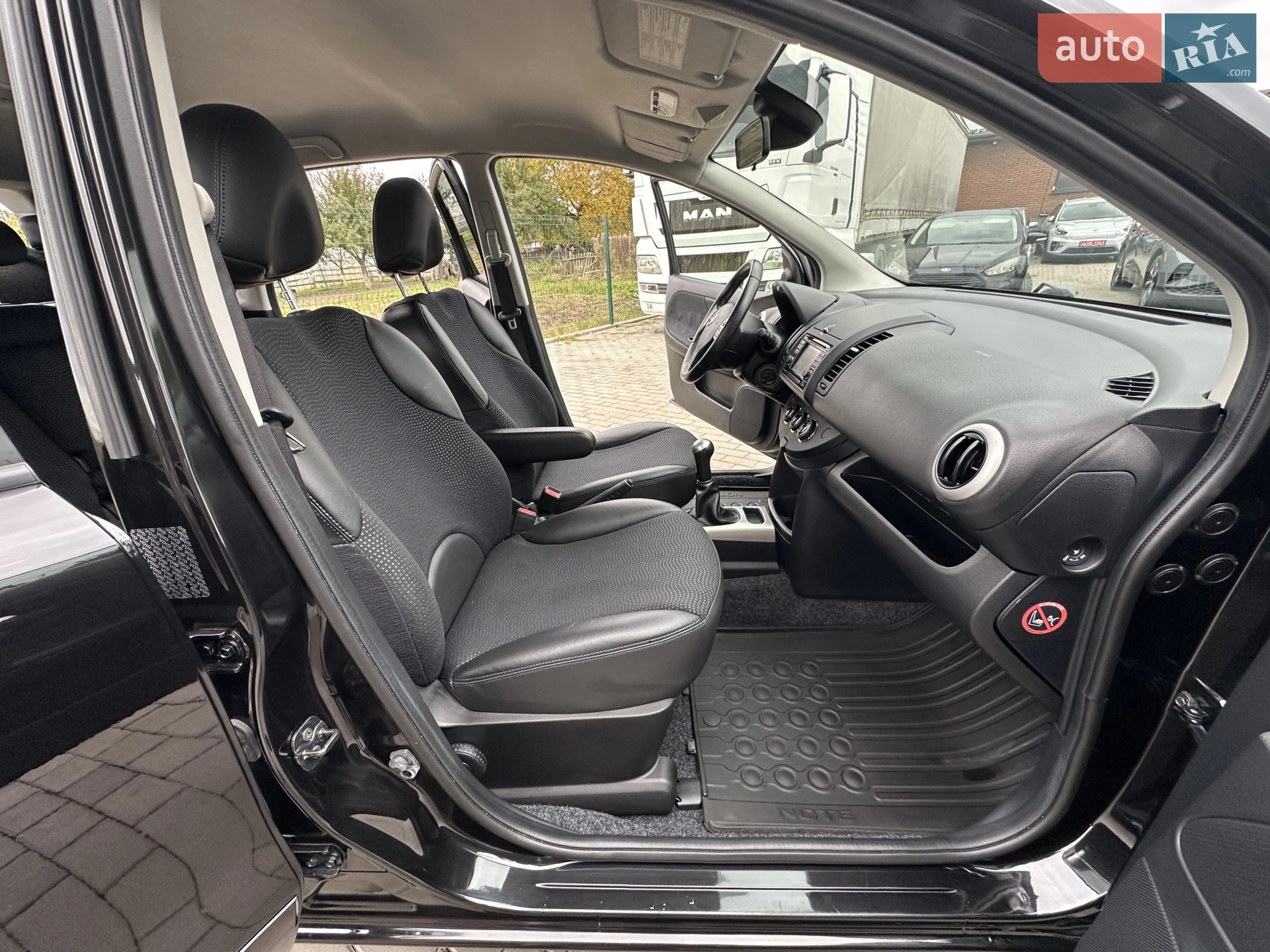 2012 Nissan Note - мініатюра 16