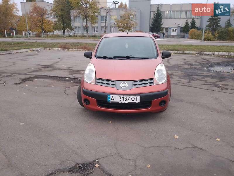 Хетчбек Nissan Note 2006 в Києві фото 2 Хетчбек Nissan Note 2006 в Києві