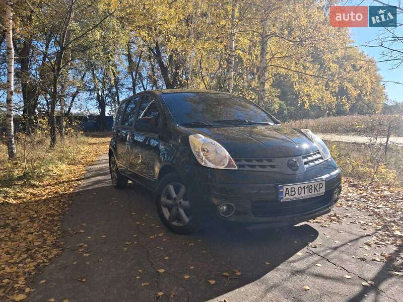 Хэтчбек Nissan Note 2008 в Виннице фото 3 Хэтчбек Nissan Note 2008 в Виннице
