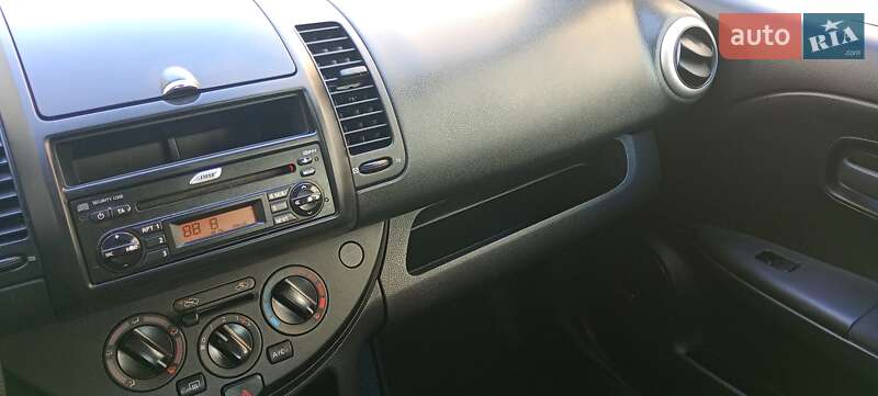 Хэтчбек Nissan Note 2013 в Радивилове фото 17 Хэтчбек Nissan Note 2013 в Радивилове