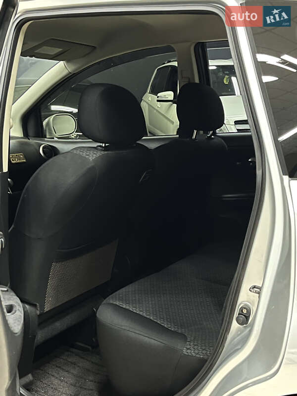 Хетчбек Nissan Note 2011 в Одесі фото 14 Хетчбек Nissan Note 2011 в Одесі