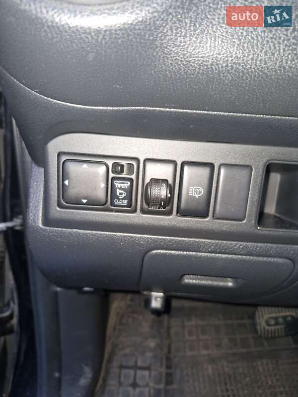 Хетчбек Nissan Note 2006 в Києві