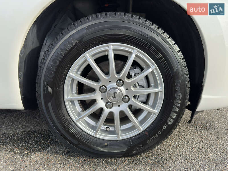 Хэтчбек Nissan Note 2019 в Киеве фото 13 Хэтчбек Nissan Note 2019 в Киеве