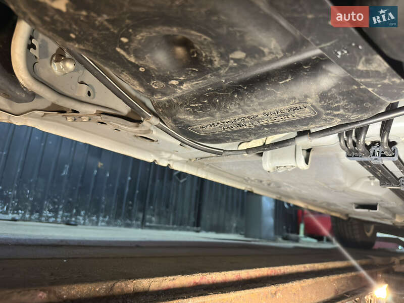 Хэтчбек Nissan Note 2019 в Киеве фото 60 Хэтчбек Nissan Note 2019 в Киеве