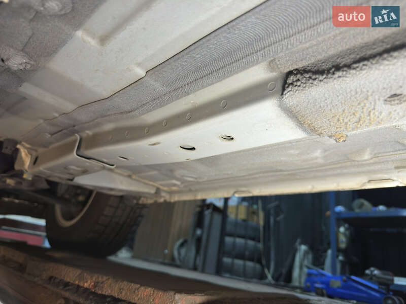 Хэтчбек Nissan Note 2019 в Киеве фото 63 Хэтчбек Nissan Note 2019 в Киеве