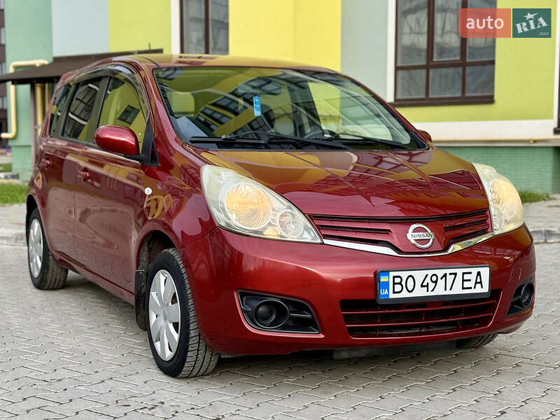 Хетчбек Nissan Note 2012 в Тернополі