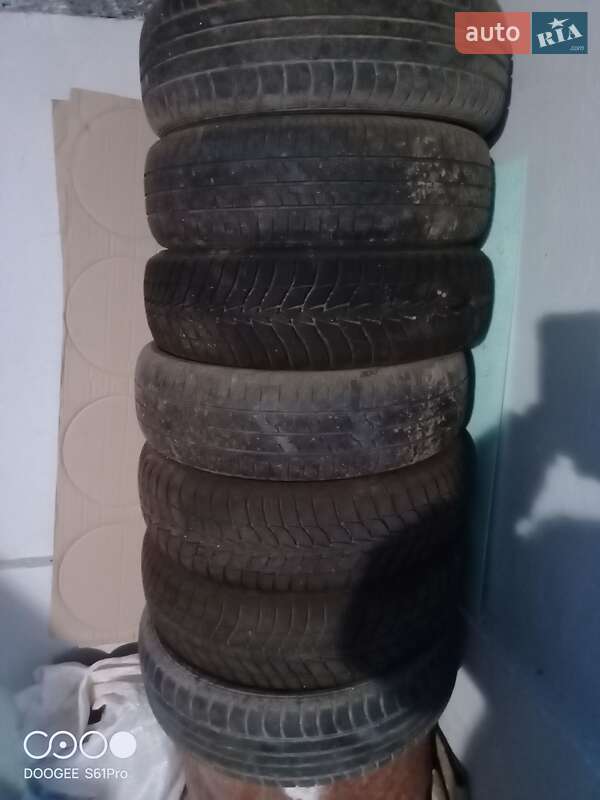 Хетчбек Nissan Note 2011 в Рахові