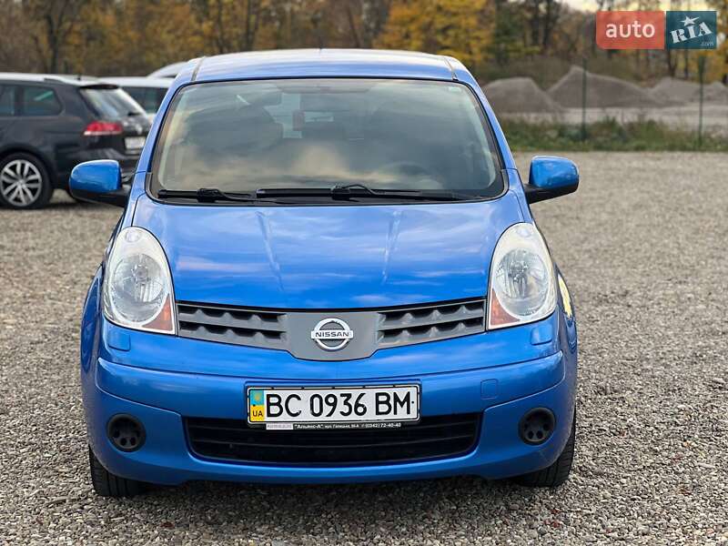 Хэтчбек Nissan Note 2008 в Стрые