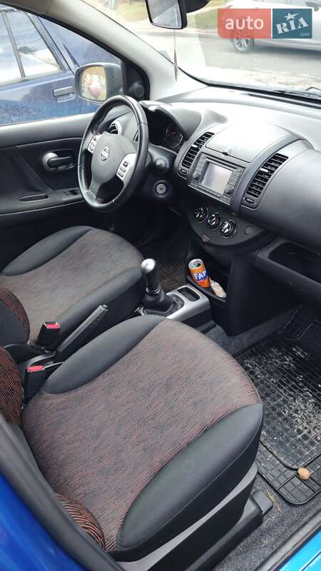 Хетчбек Nissan Note 2009 в Лозовій