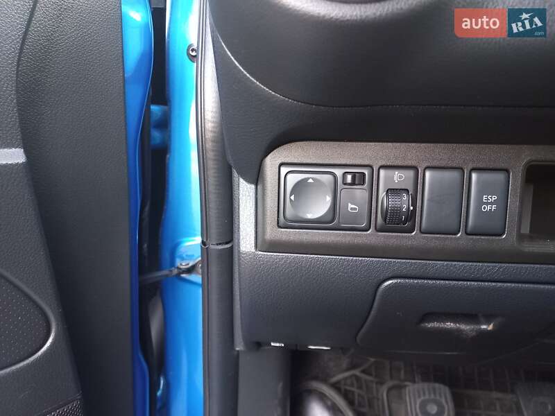 Хетчбек Nissan Note 2009 в Лозовій