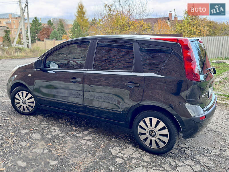 Хетчбек Nissan Note 2006 в Харкові