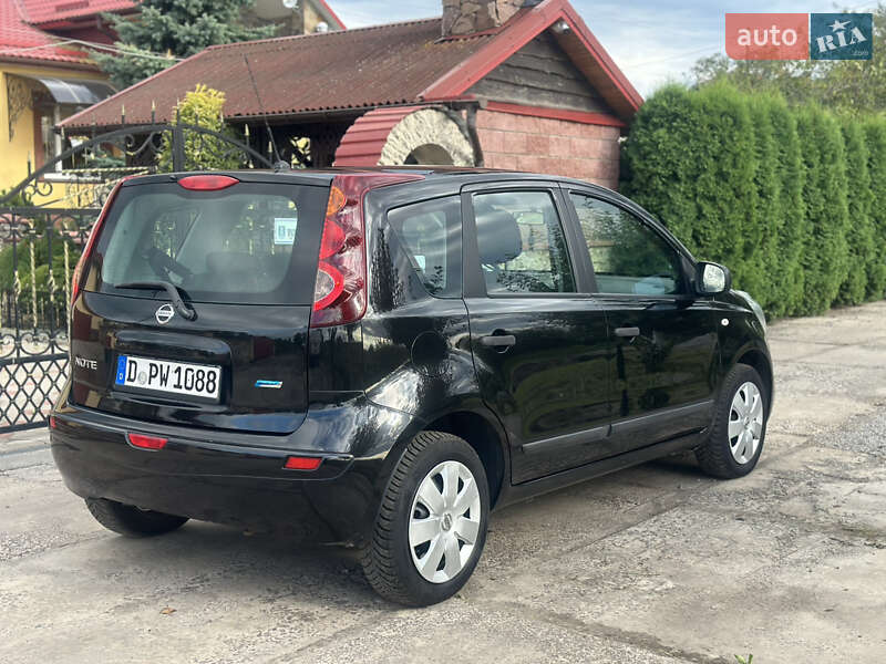 Хэтчбек Nissan Note 2009 в Дубно фото 13 Хэтчбек Nissan Note 2009 в Дубно