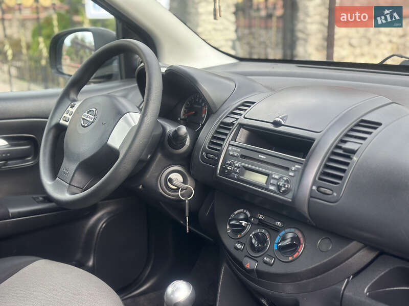 Хэтчбек Nissan Note 2009 в Дубно фото 24 Хэтчбек Nissan Note 2009 в Дубно