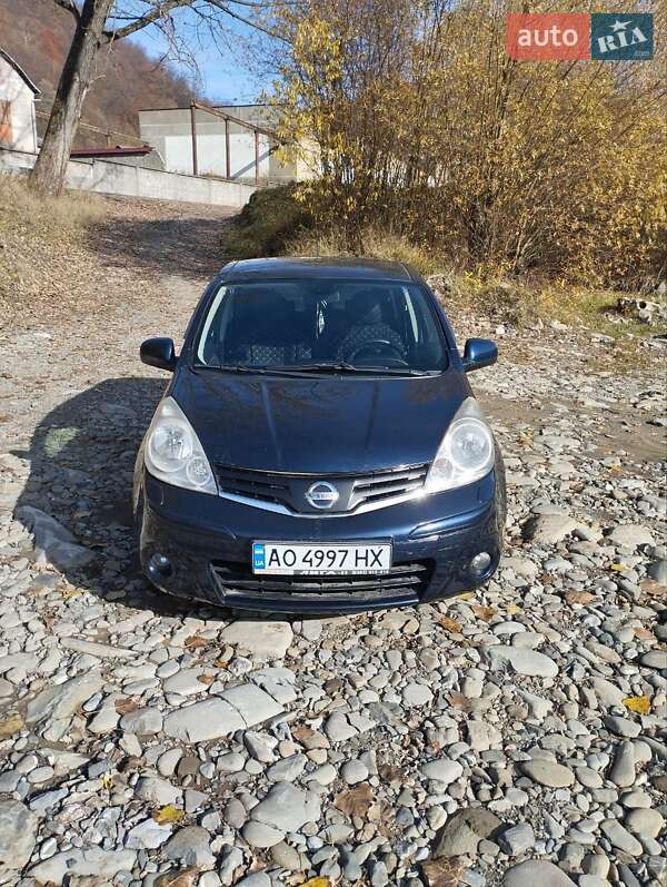 Хэтчбек Nissan Note 2010 в Ужгороде фото Хэтчбек Nissan Note 2010 в Ужгороде