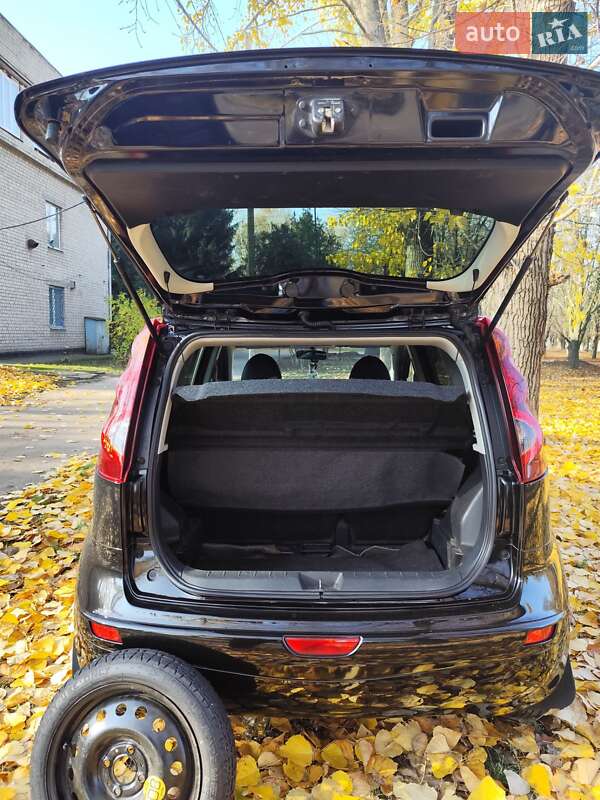 Хэтчбек Nissan Note 2011 в Никополе фото 8 Хэтчбек Nissan Note 2011 в Никополе