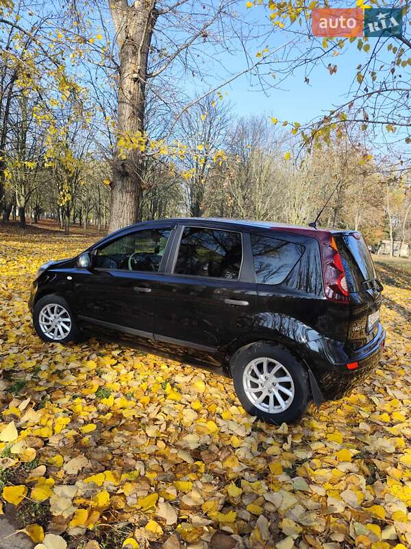 Хэтчбек Nissan Note 2011 в Никополе фото 9 Хэтчбек Nissan Note 2011 в Никополе