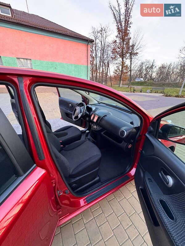 Хэтчбек Nissan Note 2007 в Чернигове фото 11 Хэтчбек Nissan Note 2007 в Чернигове