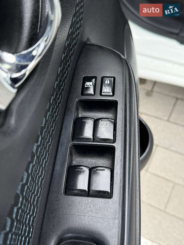 Хэтчбек Nissan Note 2012 в Одессе фото 12 Хэтчбек Nissan Note 2012 в Одессе