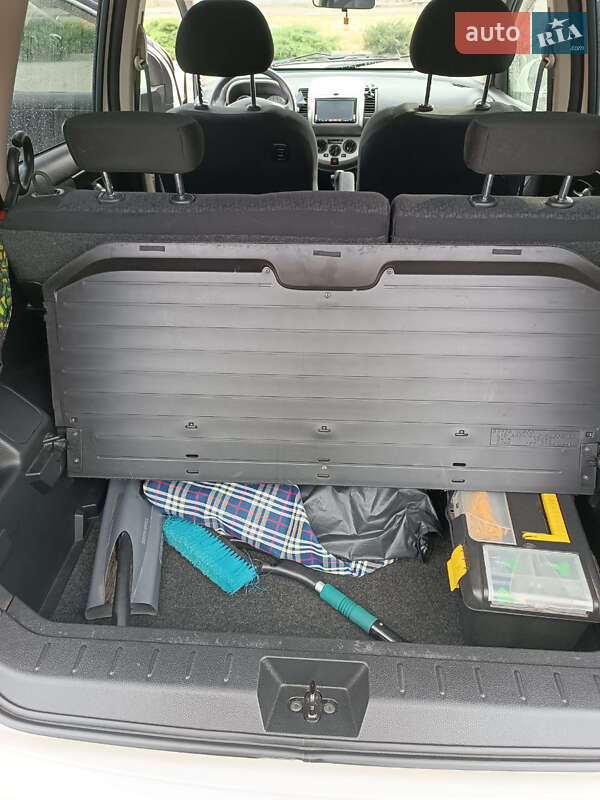 Хэтчбек Nissan Note 2012 в Днепре фото 12 Хэтчбек Nissan Note 2012 в Днепре