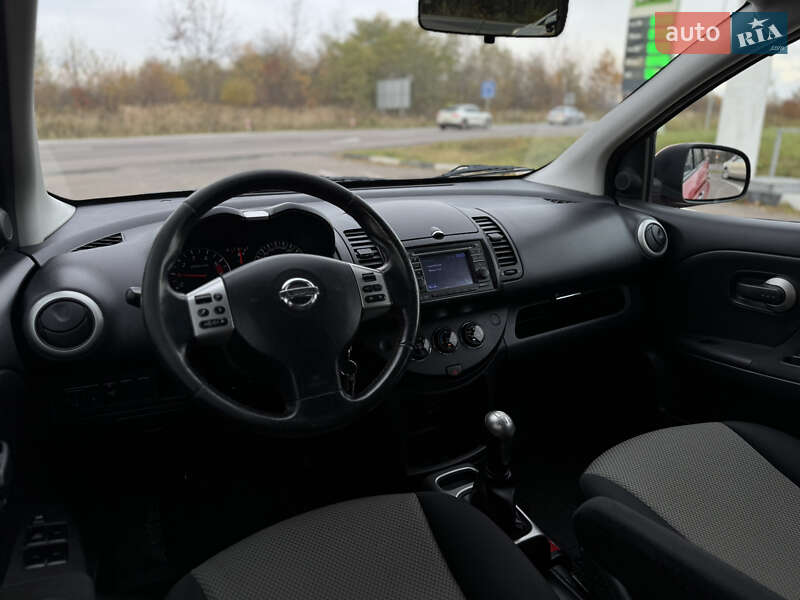 Хетчбек Nissan Note 2011 в Дрогобичі