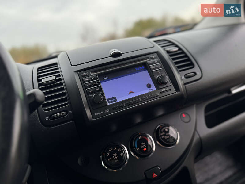 Хетчбек Nissan Note 2011 в Дрогобичі