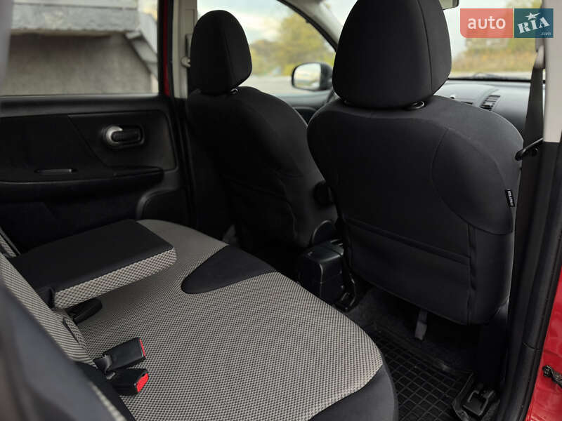 Хетчбек Nissan Note 2011 в Дрогобичі