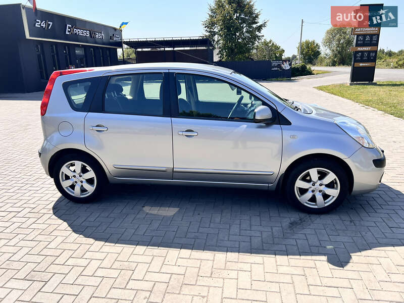 Хэтчбек Nissan Note 2006 в Сосновке фото 6 Хэтчбек Nissan Note 2006 в Сосновке