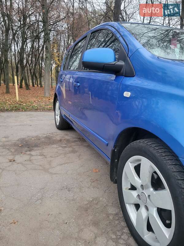Хэтчбек Nissan Note 2007 в Киеве фото 11 Хэтчбек Nissan Note 2007 в Киеве
