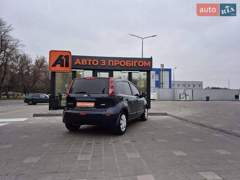 Хэтчбек Nissan Note 2011 в Черкассах