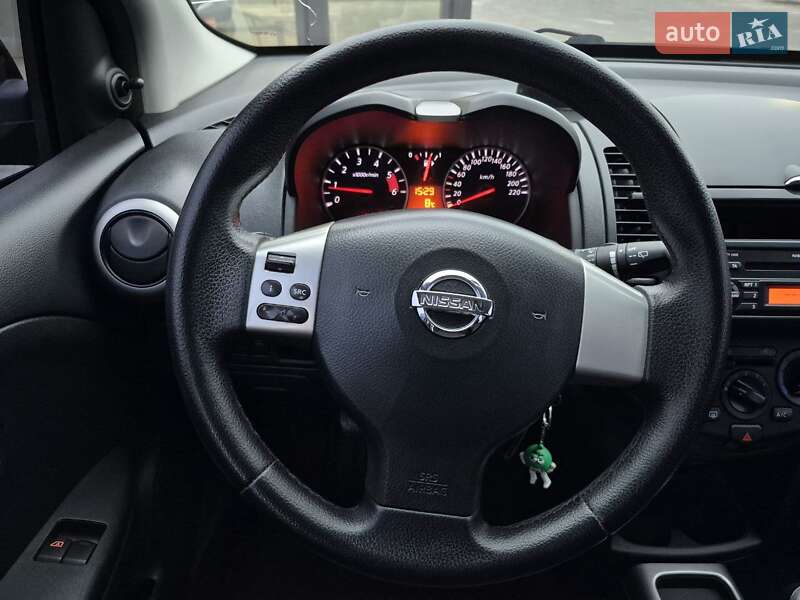 Хэтчбек Nissan Note 2011 в Черкассах