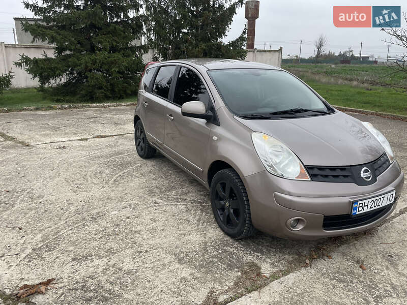 Хэтчбек Nissan Note 2007 в Одессе фото 5 Хэтчбек Nissan Note 2007 в Одессе