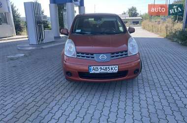 Хэтчбек Nissan Note 2008 в Могилев-Подольске