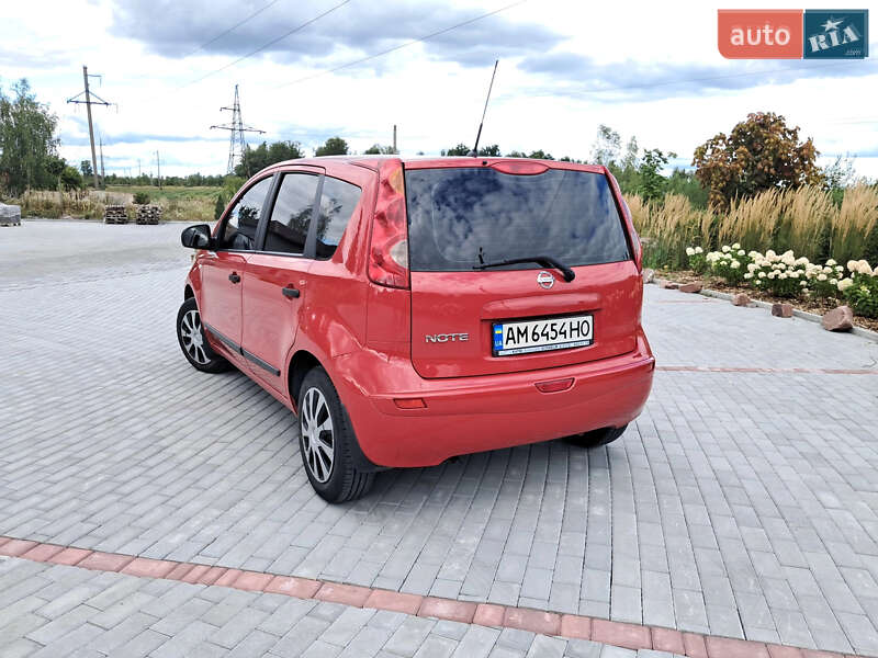 Хэтчбек Nissan Note 2008 в Коростене фото 6 Хэтчбек Nissan Note 2008 в Коростене