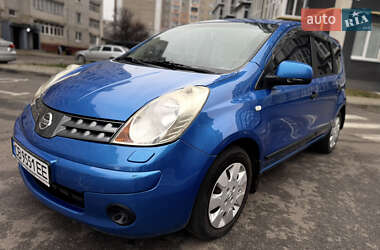 Хэтчбек Nissan Note 2008 в Чернигове