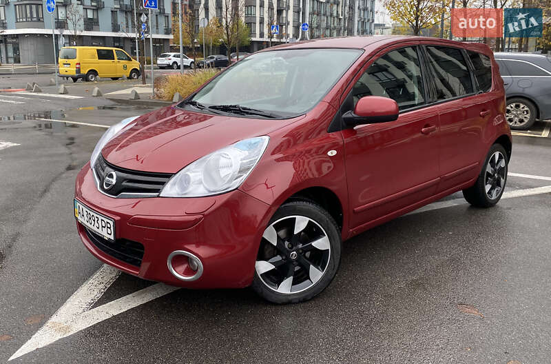 Хэтчбек Nissan Note 2012 в Киеве фото 2 Хэтчбек Nissan Note 2012 в Киеве
