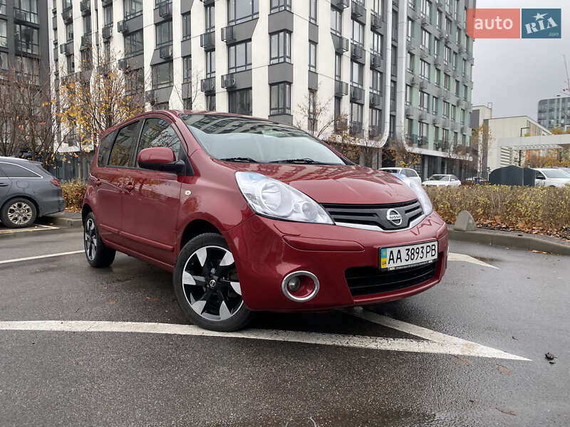 Хэтчбек Nissan Note 2012 в Киеве фото 6 Хэтчбек Nissan Note 2012 в Киеве