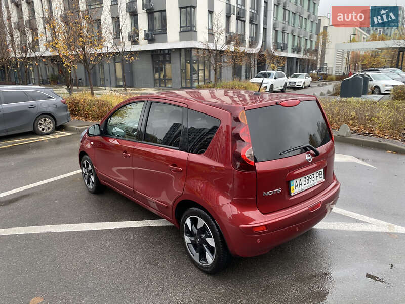 Хэтчбек Nissan Note 2012 в Киеве фото 15 Хэтчбек Nissan Note 2012 в Киеве