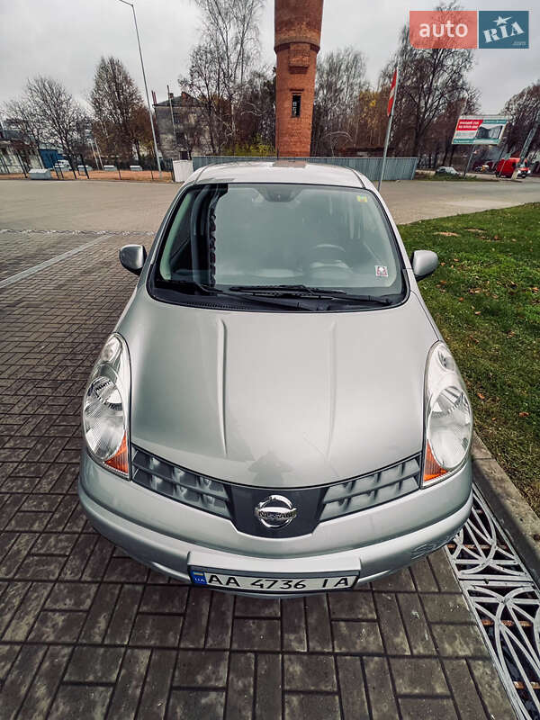 Хетчбек Nissan Note 2008 в Житомирі