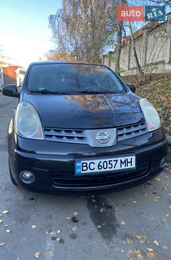 Хэтчбек Nissan Note 2008 в Львове
