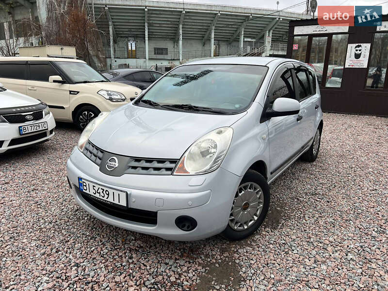 Хэтчбек Nissan Note 2008 в Полтаве фото 2 Хэтчбек Nissan Note 2008 в Полтаве