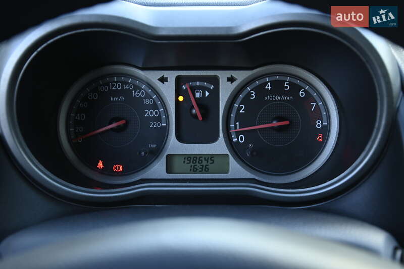 Хэтчбек Nissan Note 2006 в Бердичеве фото 17 Хэтчбек Nissan Note 2006 в Бердичеве