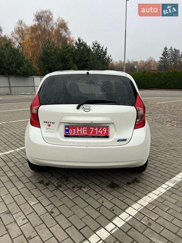 Хетчбек Nissan Note 2013 в Луцьку фото 2 Хетчбек Nissan Note 2013 в Луцьку