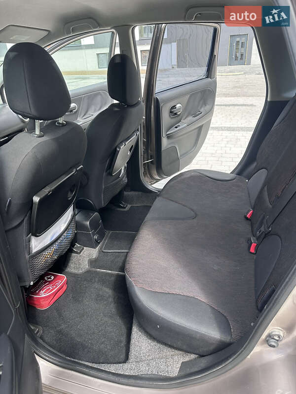 Хэтчбек Nissan Note 2009 в Сокале фото 6 Хэтчбек Nissan Note 2009 в Сокале