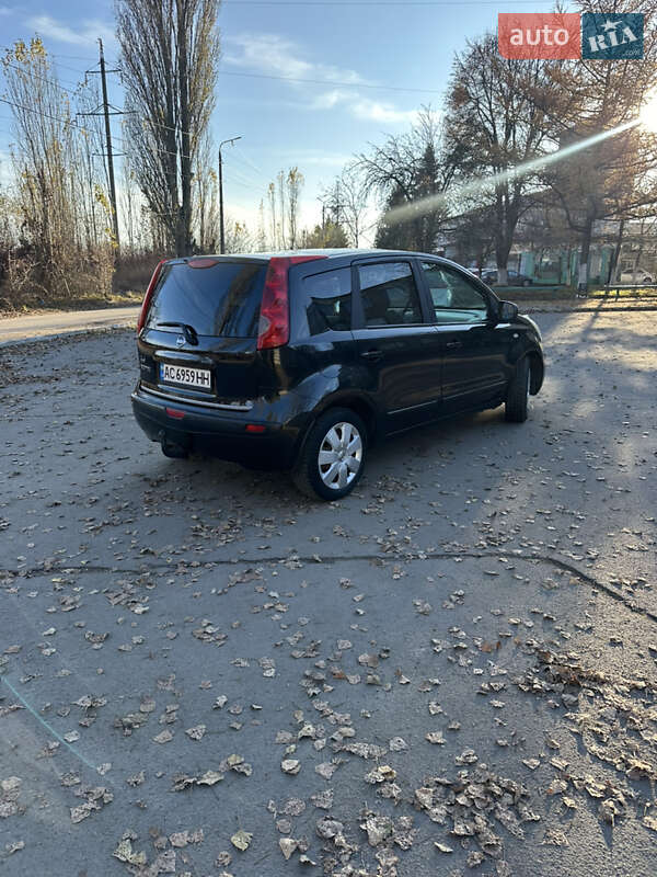Хетчбек Nissan Note 2006 в Рівному фото 3 Хетчбек Nissan Note 2006 в Рівному